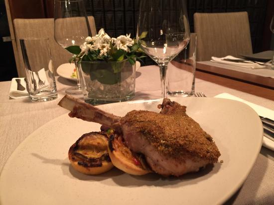 Regal Bar & Restaurant