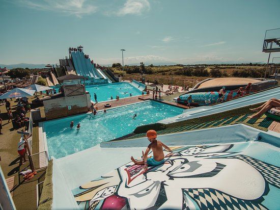 Frenzy Palace Water Jump Torreilles