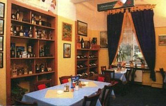 Cafe Restaurant Atrium