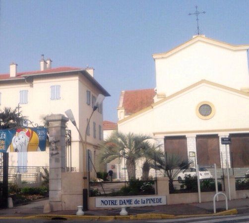 Eglise Notre-Dame-de-la-Pinede