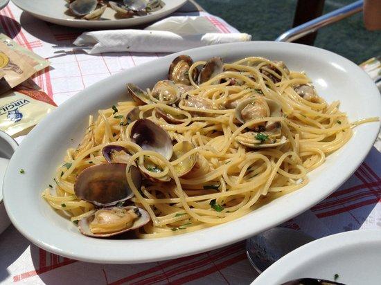 Bar Lido Mirabello Beach