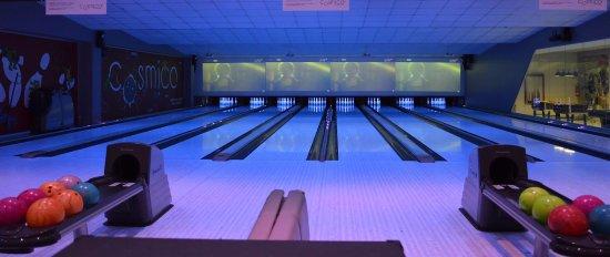 Cosmico Bowling