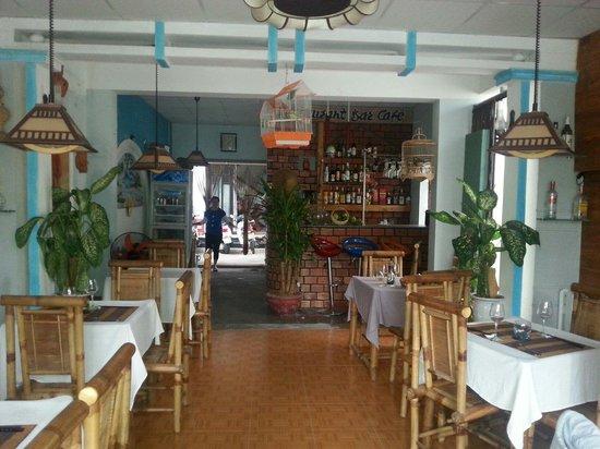 Moon Night Restaurant and Coffee Lounge