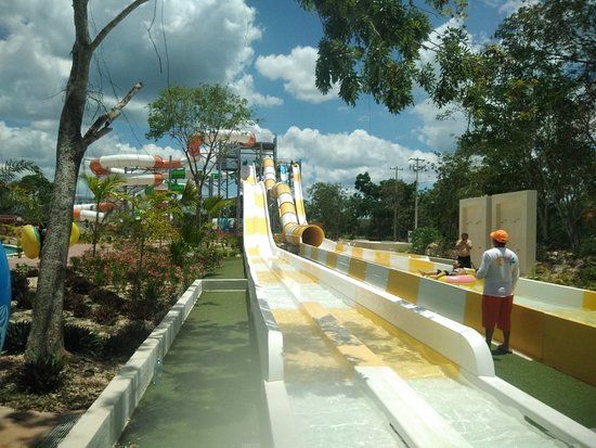 Parque Acuatico Baxal Ja