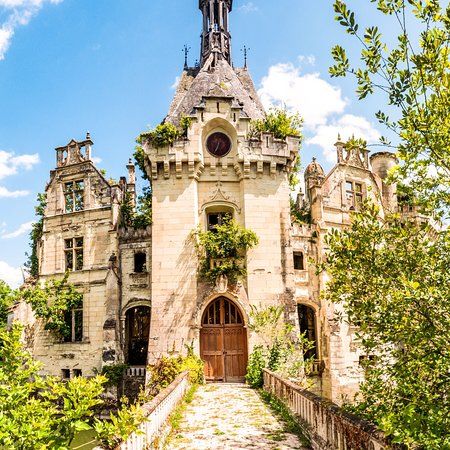 Château de la Mothe-Chandeniers