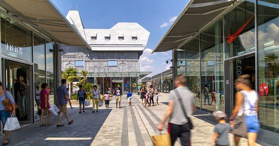 Honfleur Normandy Outlet