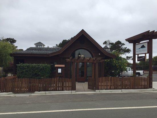 Greenwood Pier Restaurant