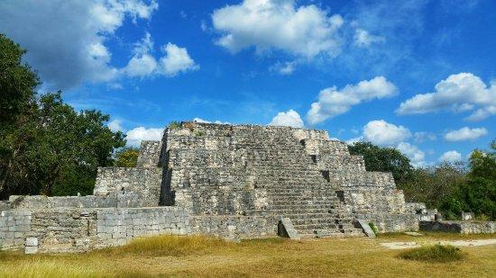 Dzibilchaltun Ruins