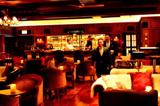 Macallan Whisky Bar & Lounge