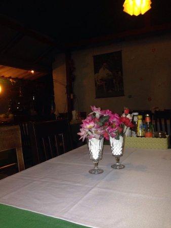 Carsten Restaurant & Bar