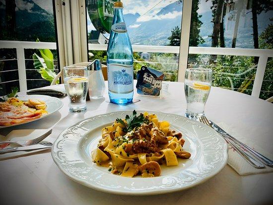 Restaurant Schlehdorf Cafe