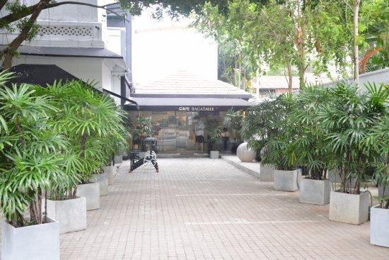 Cafe Bagatalle