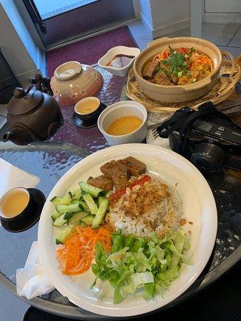 Tavs Banh Mi Vietnamese Cafe