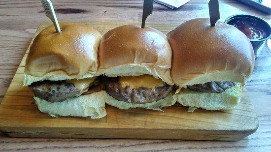 DoubleTop Bar And Grill