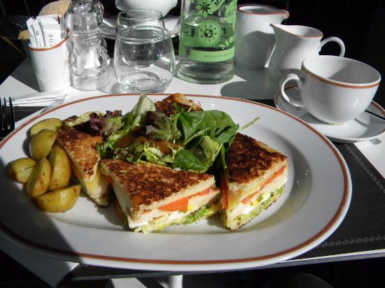 The Cafe Richelieu-Angelina