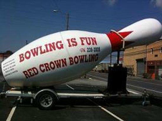 Red Crown Bowling