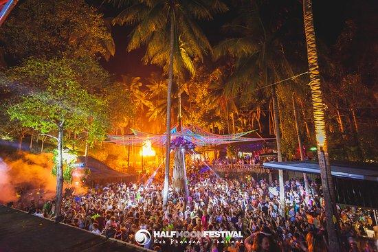 Halfmoon-Festival