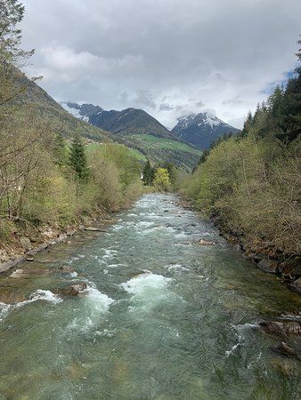 Pfarrkirche zum Hl. Sebastian Luttach