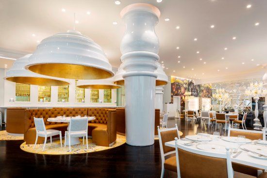 Cut by Wolfgang Puck