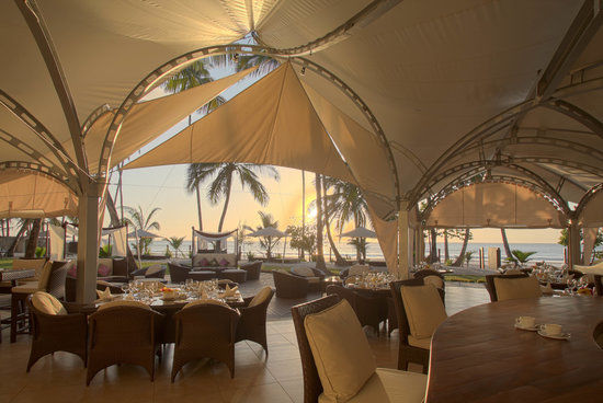 Sails Beach Bar & Restaurant