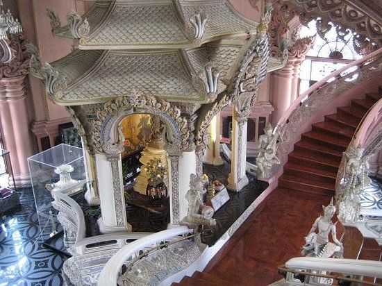 Erawan Elephant Museum