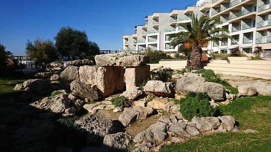Bugibba Megalithic Temple