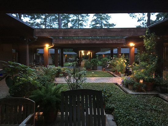 Cenacle Retreat House