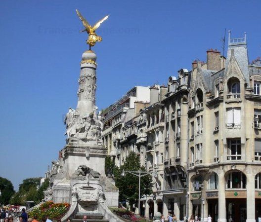 Place Drouet-d'Erlon