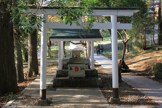 Hakuryu Shrine