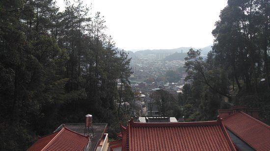 Longyan Wolong Mountain