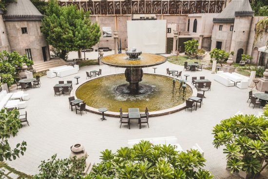 La Fontaine Centre for Contemporary Art