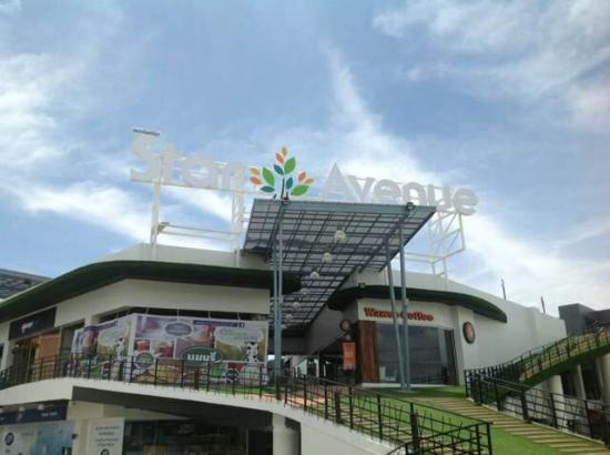 Star Avenue Lifestyle Mall