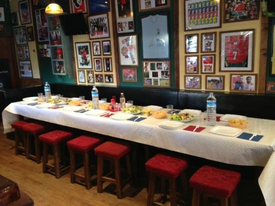 Eric Cantonas Sports Bar