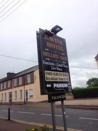 Nellies Bar & Restaurant