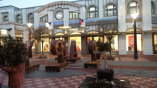 Ingolstadt Village Outlet Shopping
