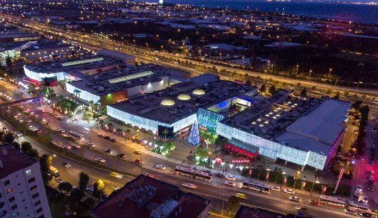 Agora Shopping Center