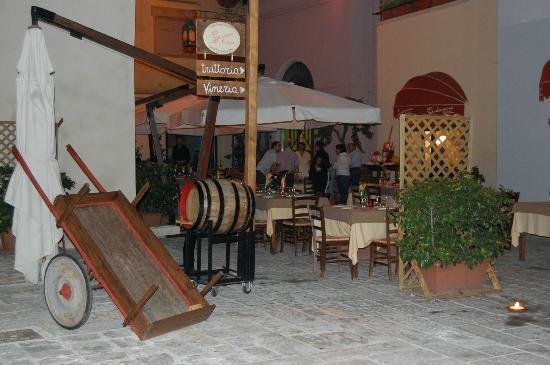 Ritorante Giudamino cantina