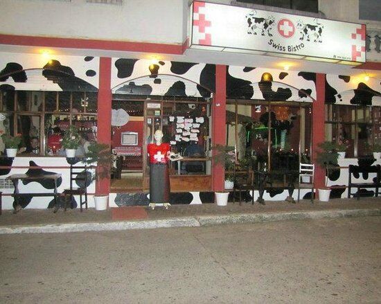 Swiss Bistro Banos