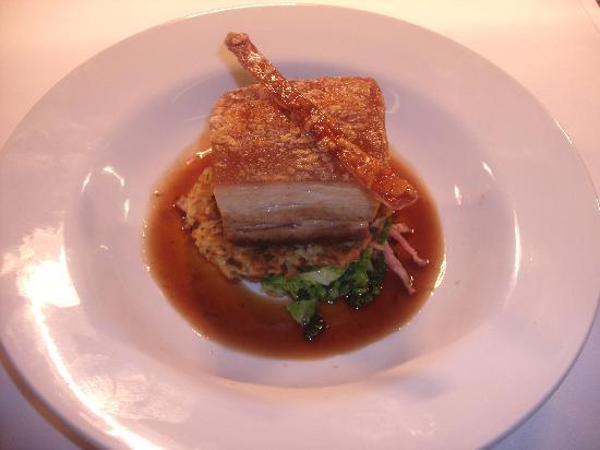 Squires Restaurant at Bridgewood Manor