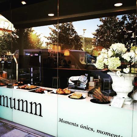 Mumm Restaurant