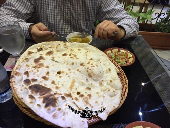 Nasrin Restaurant & Cafe