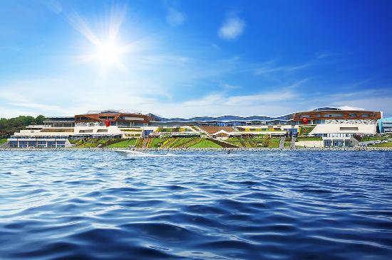 Aqua Florya Alışveriş Merkezi