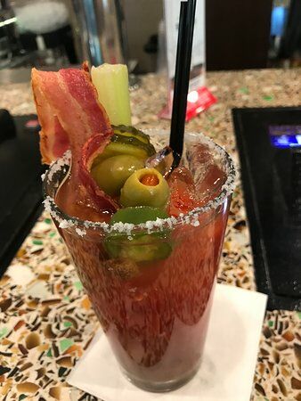 Seventeen South Booze & Bites